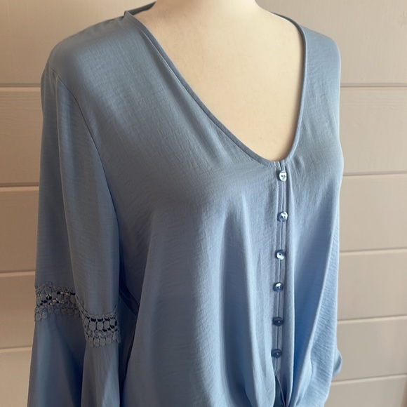 By & By Top Large - Picture 7 of 15